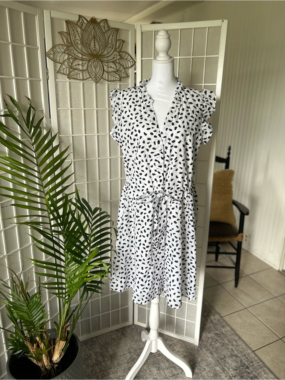🤍 ON-34th Black & White Polka Dot Ruffle Sleeve Dress | Tie Waist Mini 🤍
